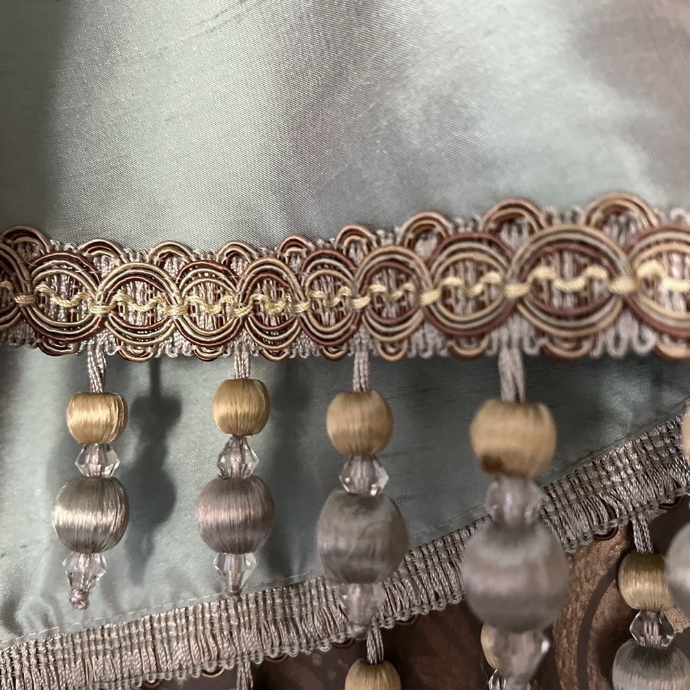 Drapery trim - Picture 3 of 6